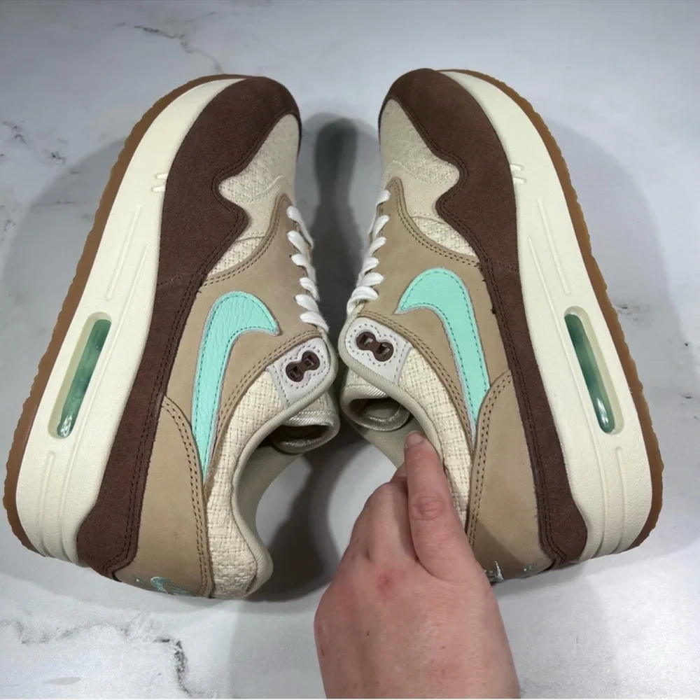 Nike Air Max 1 Premium Crepe Hemp Sneakers